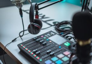 black and silver audio mixer